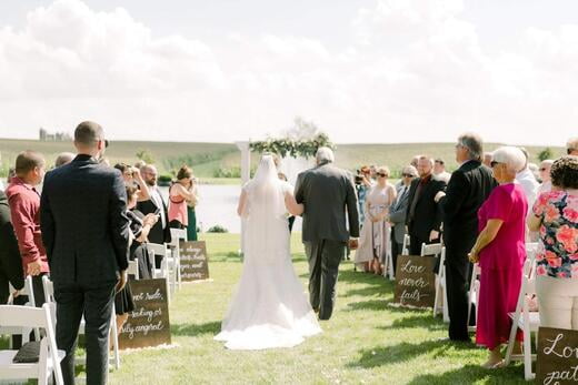 Father/Daughter walk down the aisle